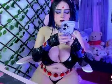 Girls: discover live performances with matured cam models, from teasing to fixations, in a variety of stunning live sex cams.