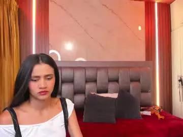 Girls: discover live performances with matured cam models, from teasing to fixations, in a variety of stunning live sex cams.