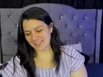 Girls: discover live performances with matured cam models, from teasing to fixations, in a variety of stunning live sex cams.