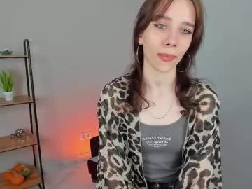 Girls: discover live performances with matured cam models, from teasing to fixations, in a variety of stunning live sex cams.