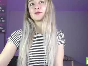 Girls: discover live performances with matured cam models, from teasing to fixations, in a variety of stunning live sex cams.