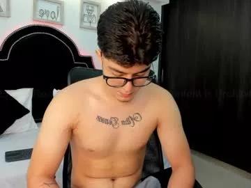 maxxicruz from Chaturbate
