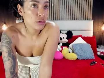 Girls: discover live performances with matured cam models, from teasing to fixations, in a variety of stunning live sex cams.