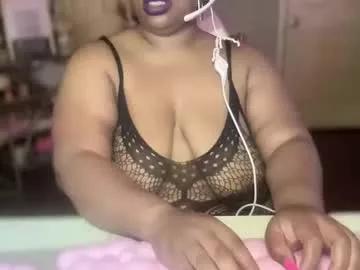 Girls: discover live performances with matured cam models, from teasing to fixations, in a variety of stunning live sex cams.
