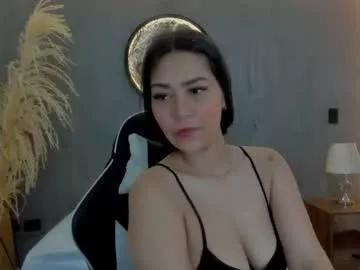 Girls: discover live performances with matured cam models, from teasing to fixations, in a variety of stunning live sex cams.