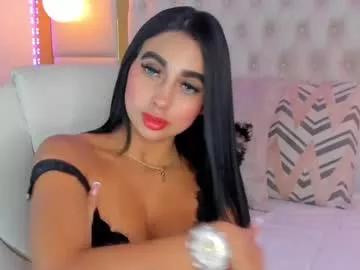 Girls: discover live performances with matured cam models, from teasing to fixations, in a variety of stunning live sex cams.