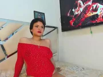 Girls: discover live performances with matured cam models, from teasing to fixations, in a variety of stunning live sex cams.