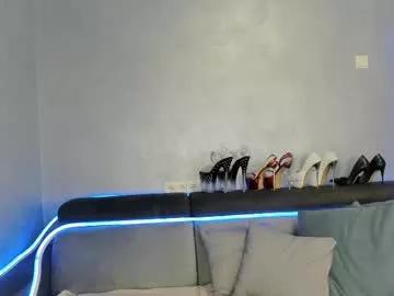 Girls: discover live performances with matured cam models, from teasing to fixations, in a variety of stunning live sex cams.