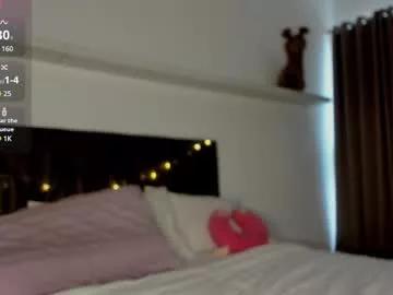 Girls: discover live performances with matured cam models, from teasing to fixations, in a variety of stunning live sex cams.