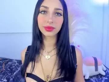 Girls: discover live performances with matured cam models, from teasing to fixations, in a variety of stunning live sex cams.
