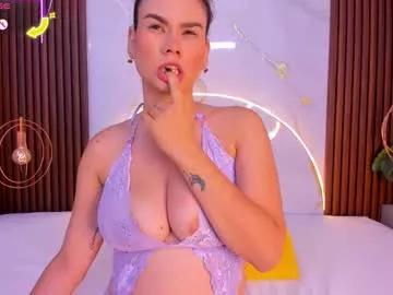 Girls: discover live performances with matured cam models, from teasing to fixations, in a variety of stunning live sex cams.