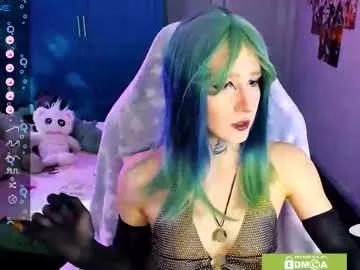 Girls: discover live performances with matured cam models, from teasing to fixations, in a variety of stunning live sex cams.
