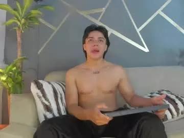 miilan_lopez from Chaturbate