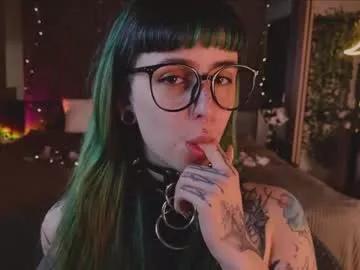 Girls: discover live performances with matured cam models, from teasing to fixations, in a variety of stunning live sex cams.