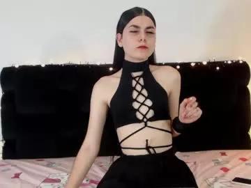Girls: discover live performances with matured cam models, from teasing to fixations, in a variety of stunning live sex cams.