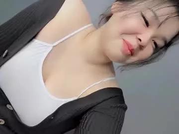 Girls: discover live performances with matured cam models, from teasing to fixations, in a variety of stunning live sex cams.