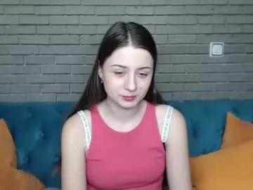 Girls: discover live performances with matured cam models, from teasing to fixations, in a variety of stunning live sex cams.