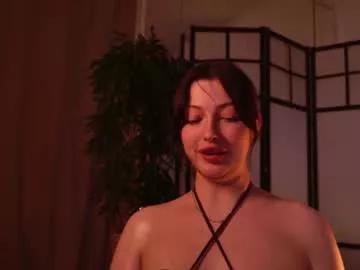 Girls: discover live performances with matured cam models, from teasing to fixations, in a variety of stunning live sex cams.