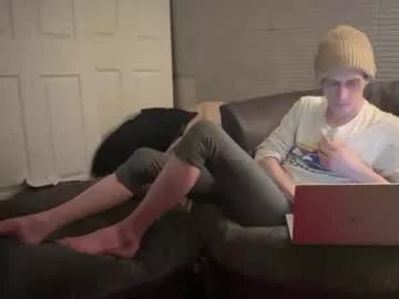 Girls: discover live performances with matured cam models, from teasing to fixations, in a variety of stunning live sex cams.