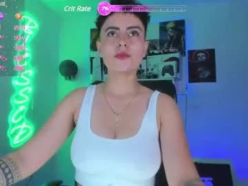Girls: discover live performances with matured cam models, from teasing to fixations, in a variety of stunning live sex cams.