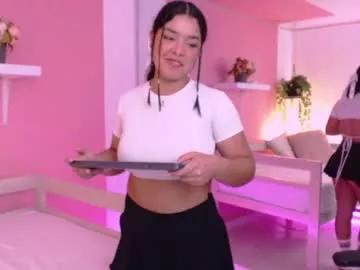 millie_cute_ from Chaturbate