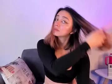 Girls: discover live performances with matured cam models, from teasing to fixations, in a variety of stunning live sex cams.