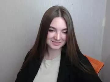 Girls: discover live performances with matured cam models, from teasing to fixations, in a variety of stunning live sex cams.