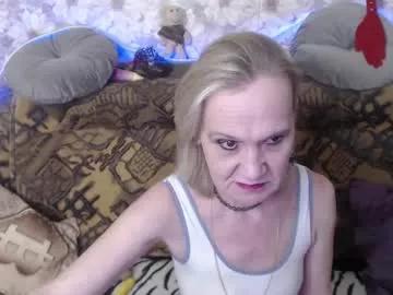 Girls: discover live performances with matured cam models, from teasing to fixations, in a variety of stunning live sex cams.