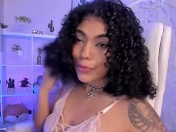 Girls: discover live performances with matured cam models, from teasing to fixations, in a variety of stunning live sex cams.