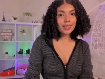 Girls: discover live performances with matured cam models, from teasing to fixations, in a variety of stunning live sex cams.