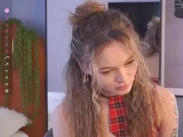 Girls: discover live performances with matured cam models, from teasing to fixations, in a variety of stunning live sex cams.