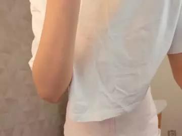 Girls: discover live performances with matured cam models, from teasing to fixations, in a variety of stunning live sex cams.