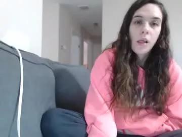 Girls: discover live performances with matured cam models, from teasing to fixations, in a variety of stunning live sex cams.