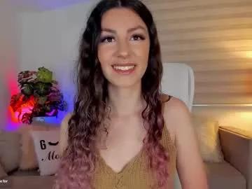 Girls: discover live performances with matured cam models, from teasing to fixations, in a variety of stunning live sex cams.