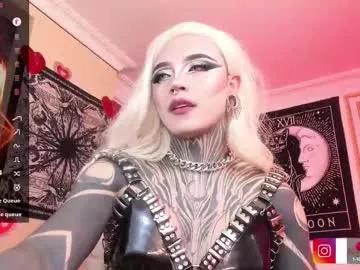 Girls: discover live performances with matured cam models, from teasing to fixations, in a variety of stunning live sex cams.