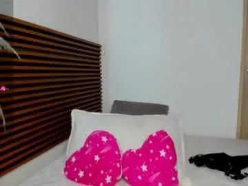Girls: discover live performances with matured cam models, from teasing to fixations, in a variety of stunning live sex cams.