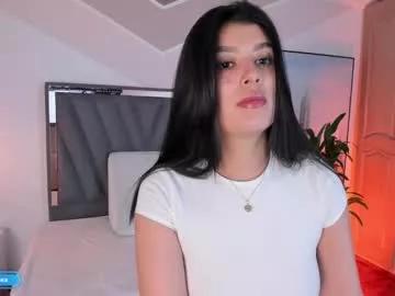 Girls: discover live performances with matured cam models, from teasing to fixations, in a variety of stunning live sex cams.