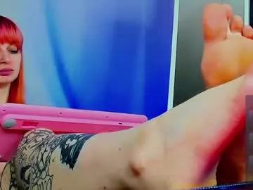 Girls: discover live performances with matured cam models, from teasing to fixations, in a variety of stunning live sex cams.