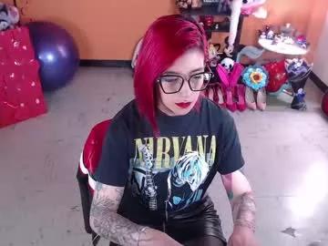 Girls: discover live performances with matured cam models, from teasing to fixations, in a variety of stunning live sex cams.