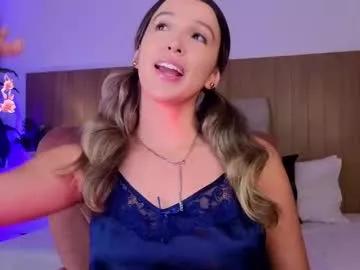 Girls: discover live performances with matured cam models, from teasing to fixations, in a variety of stunning live sex cams.