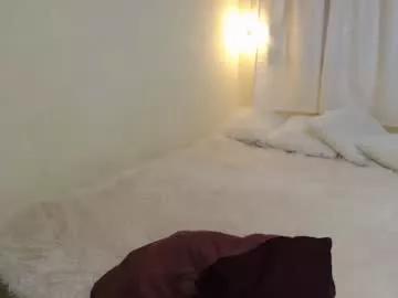 Girls: discover live performances with matured cam models, from teasing to fixations, in a variety of stunning live sex cams.