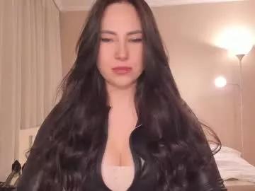 Girls: discover live performances with matured cam models, from teasing to fixations, in a variety of stunning live sex cams.