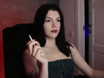 Girls: discover live performances with matured cam models, from teasing to fixations, in a variety of stunning live sex cams.