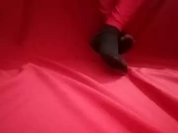 Girls: discover live performances with matured cam models, from teasing to fixations, in a variety of stunning live sex cams.