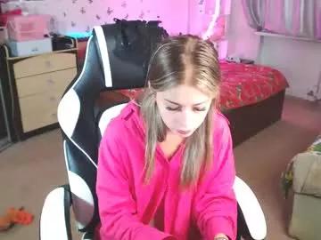 molly_barbie from Chaturbate