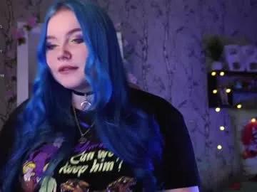 moon_valkyriie from Chaturbate
