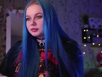 moon_valkyriie from Chaturbate