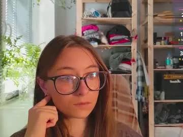 Girls: discover live performances with matured cam models, from teasing to fixations, in a variety of stunning live sex cams.