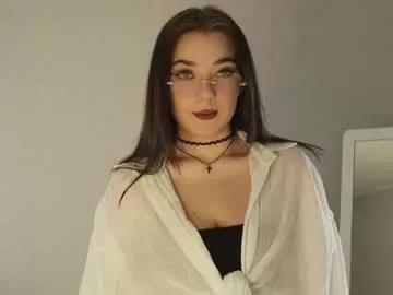 Girls: discover live performances with matured cam models, from teasing to fixations, in a variety of stunning live sex cams.