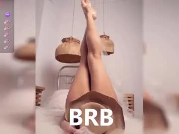 Girls: discover live performances with matured cam models, from teasing to fixations, in a variety of stunning live sex cams.